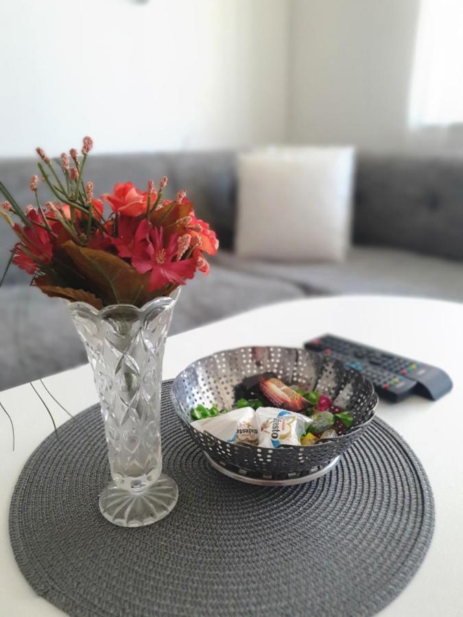 Diamond M Apartment Bihac Bagian luar foto
