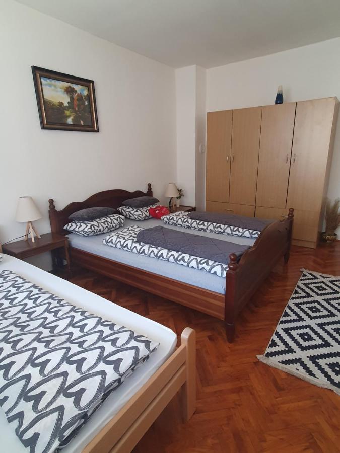 Diamond M Apartment Bihac Bagian luar foto
