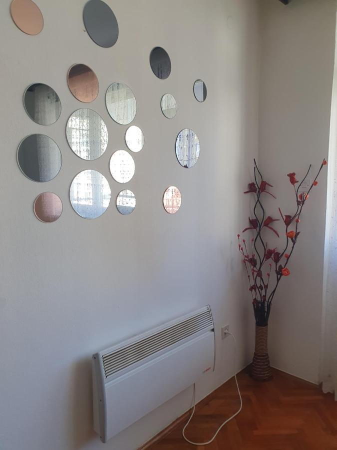 Diamond M Apartment Bihac Bagian luar foto