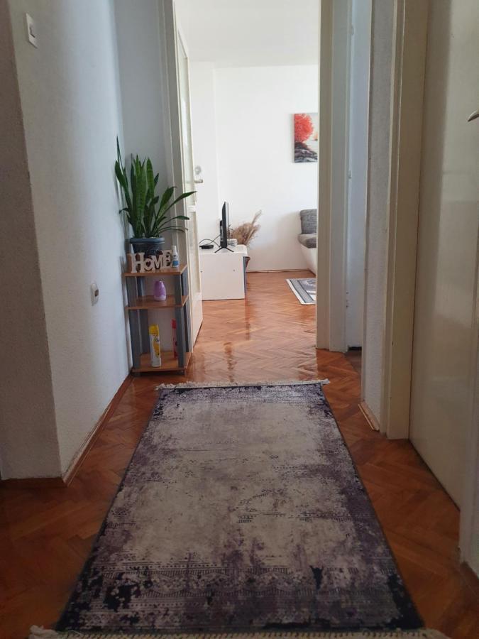 Diamond M Apartment Bihac Bagian luar foto